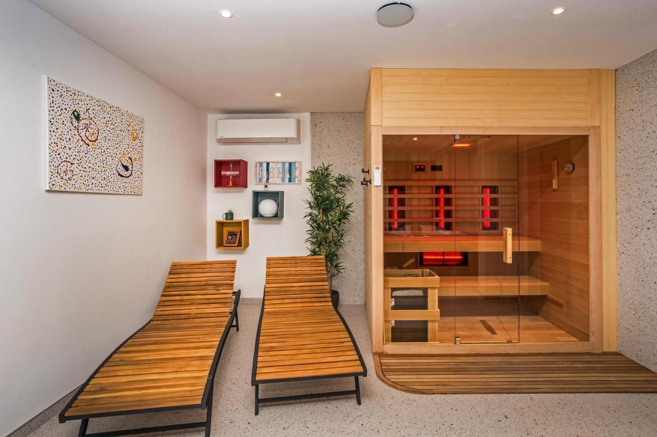 Villa Dispet With Heated Pool, Jacuzzi, Sauna And Cinema Celina Exteriér fotografie