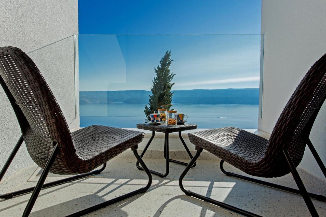 Villa Dispet With Heated Pool, Jacuzzi, Sauna And Cinema Celina Exteriér fotografie